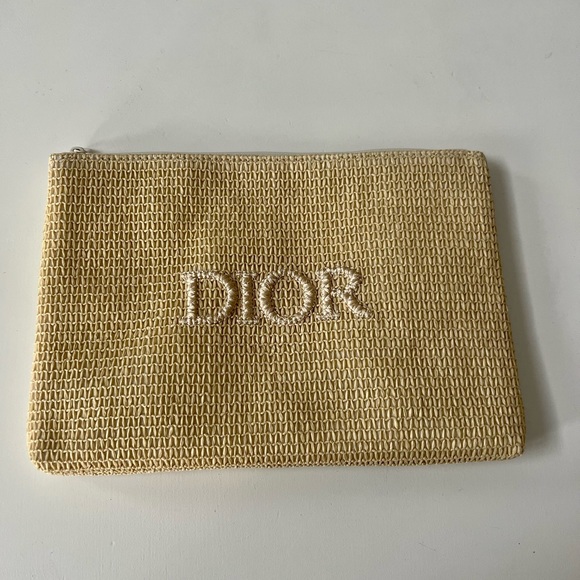 Dior makeup bag - Picture 2 of 9